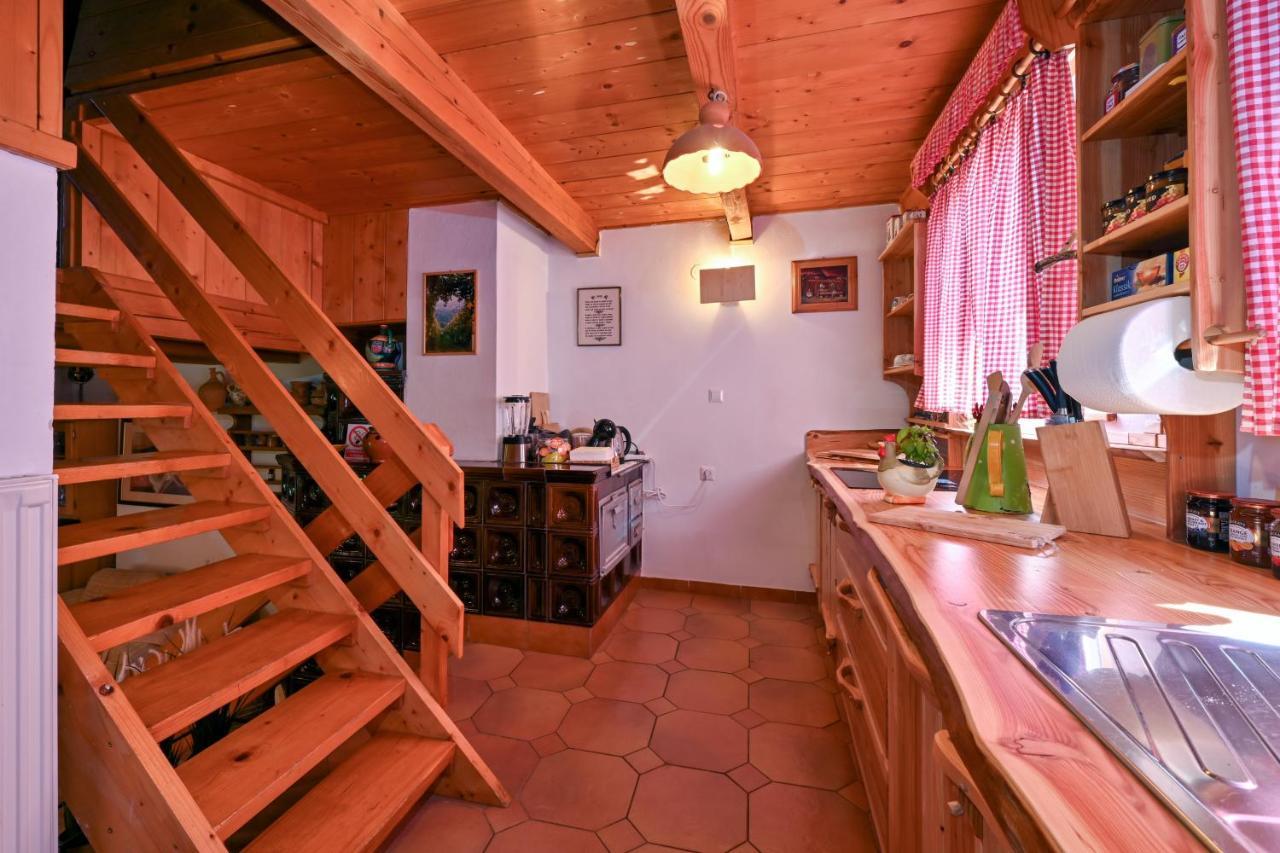 Holiday Home Dika スヴェティ・マルティン・ナ・ムリ エクステリア 写真